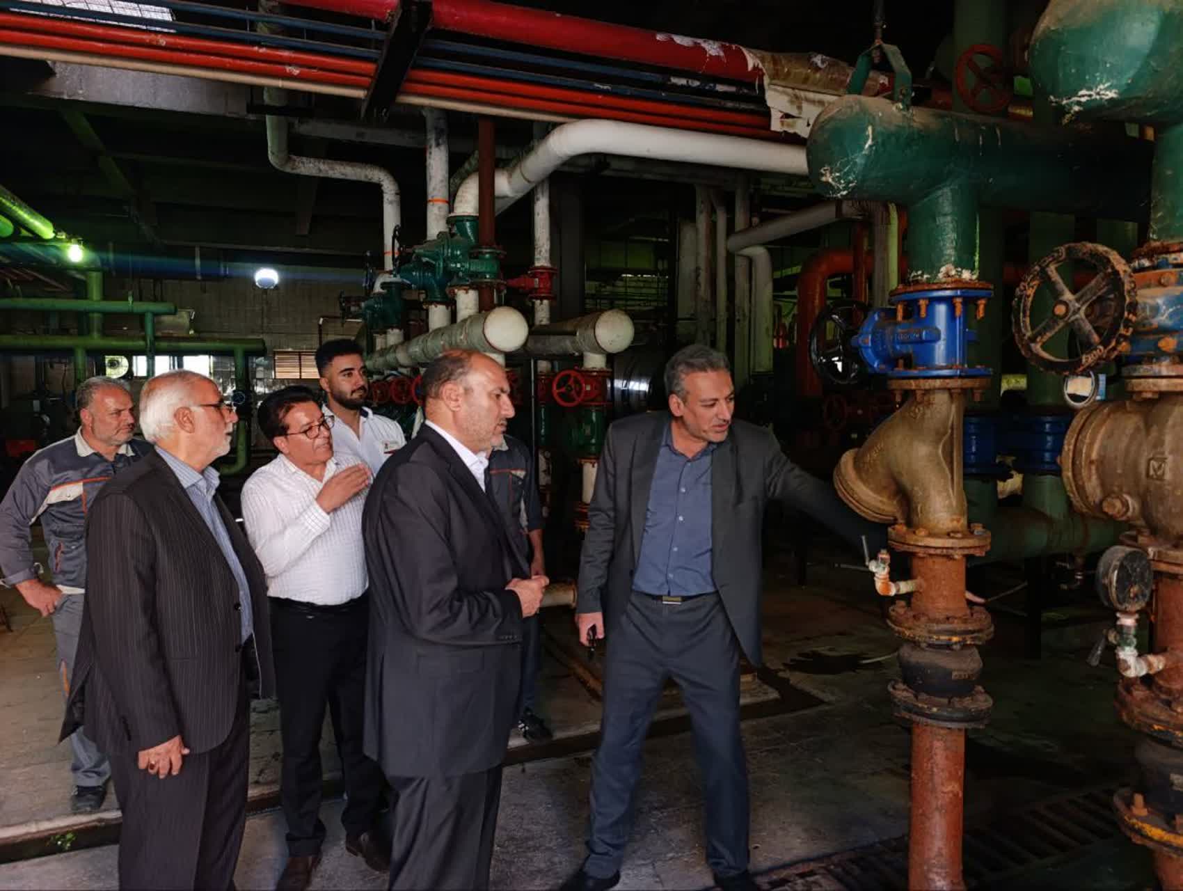 بازدید نماینده مردم نهاوند در مجلس شورای اسلامی از بیمارستان آیت ا... علیمرادیان 